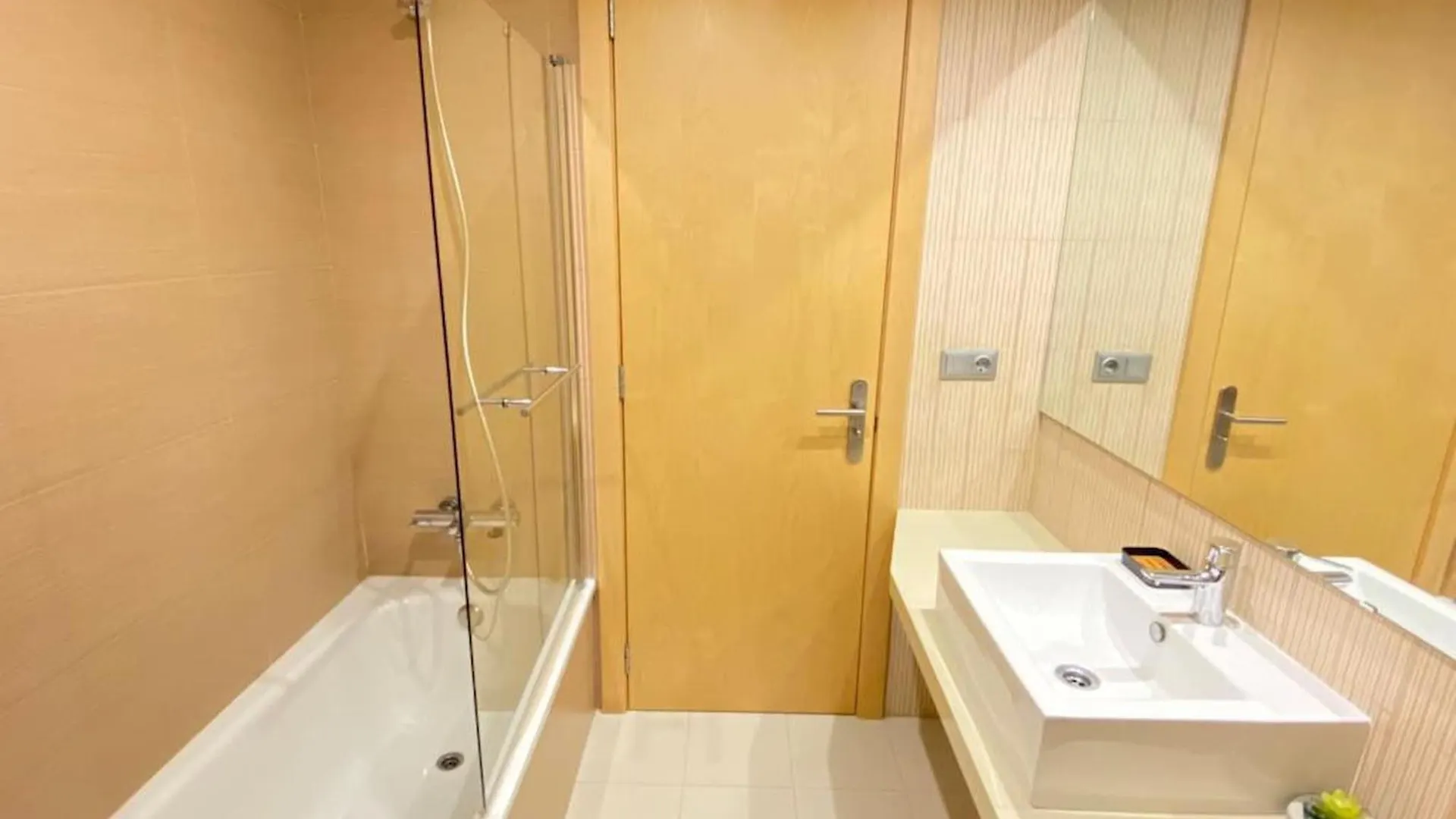 Atico-Duplex Moderno En En El Centro De Roses Apartment Spain