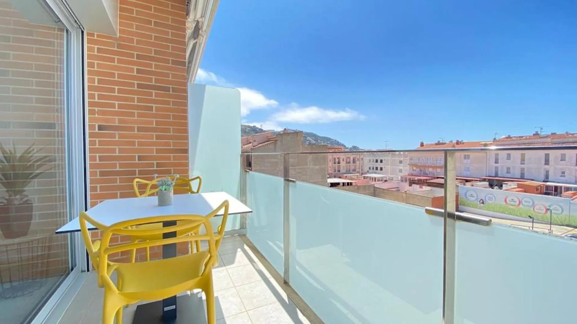 Atico-Duplex Moderno En En El Centro De Roses Apartment